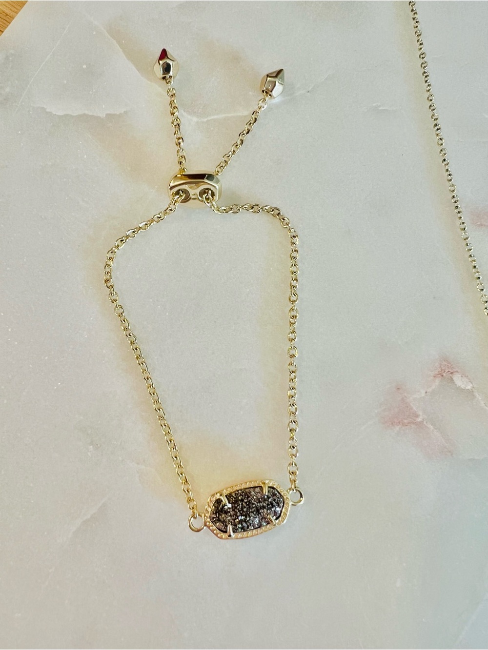 Kendra Scott Elisa Pendant Necklace & Elaina Bracelet set - Picture 4 of 9
